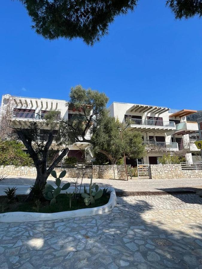 Sea Gem Apartment Dhermi Exterior photo